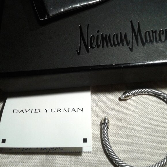 NEW! David Yurman 5mm Pearl SS 925 and 14 karat Bangle Bracelet - Picture 2 of 9